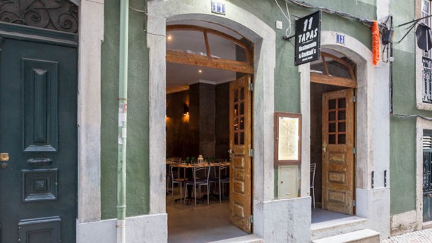 11 Tapas Restaurante WineBar
