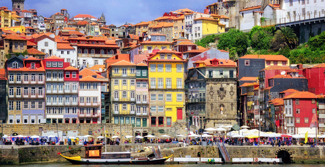 Rua dos Mercadores localizada no bairro da Ribeira  uma rua para visitar