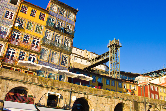 Rua da Lada fica no pitoresco bairro da Ribeira